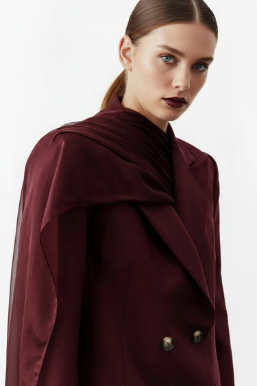 Elodie Blazer in Bordeaux