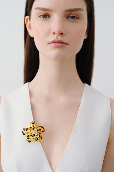 Felino brooch