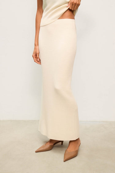 MOLLY no peplum skirt, milk