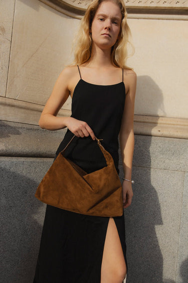 Pillow Shoulder Bag Suede Chestnut - WONROB